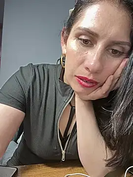 ALYSSON__11 Pertunjukan Webcam