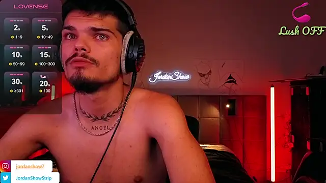 צ'אט XXX בשידור חי של JordanShow