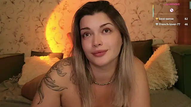 XXX chat uživo modela LadyDiLancaster