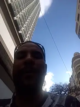 Chat XXX ao vivo de Tomaajek