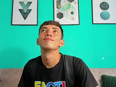MaikolOrtizzn Live XXX chat