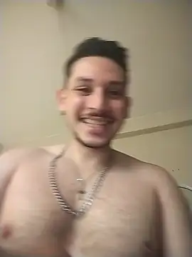 Xhurroo Live XXX Chat