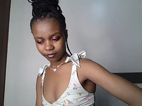 Alevic_ live XXX chat