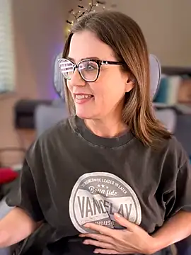 Chat XXX en directo de MaiseKnox