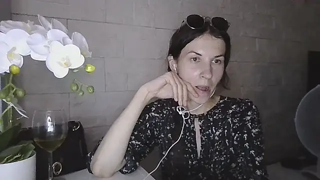 JuliaLovely Live XXX-Chat