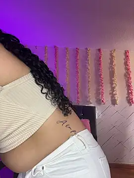 Nanis_ec live XXX chat