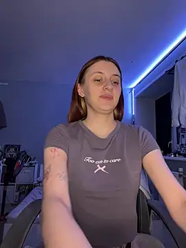 Uniartenn Live XXX chat