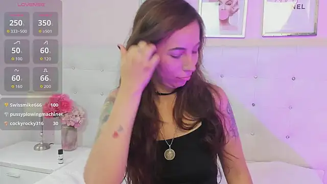 HollyBloom_ Live XXX-Chat