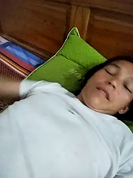 Jadi_M's Live XXX Chat