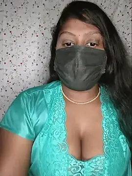 Tamil_Romantic_Saro's Live XXX Chat