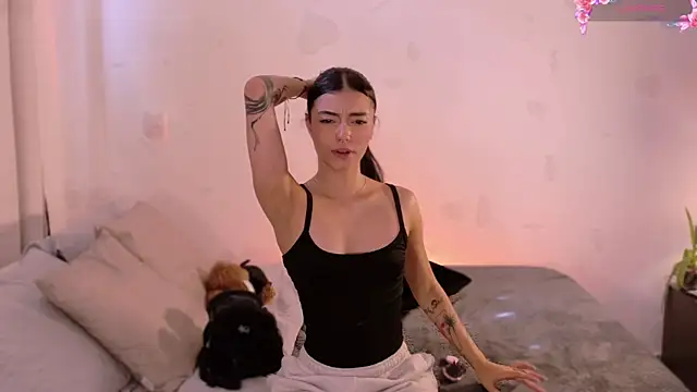 AnabelWolf's Live XXX Chat