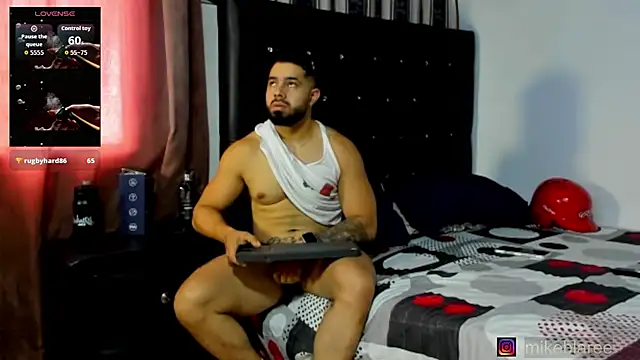 mikeblaree Pertunjukan Webcam