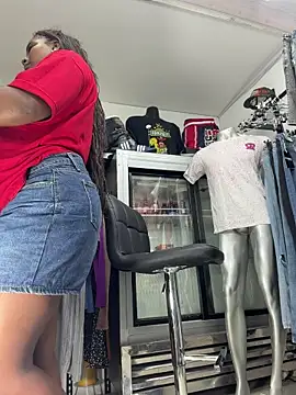 Chat XXX en directo de MAREIA_25