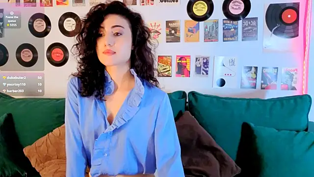 Maya_Rogerss' Live XXX Chat