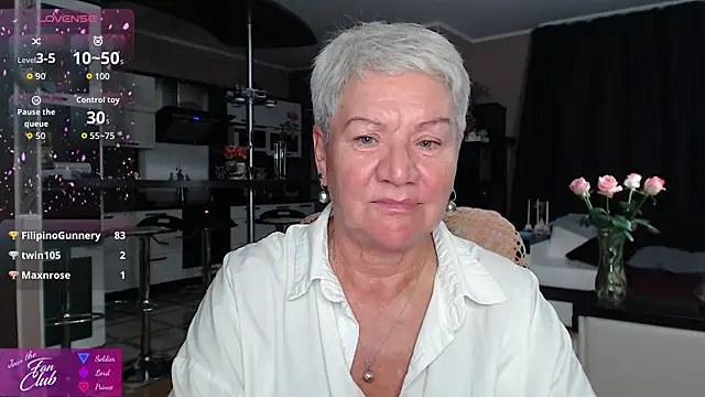 roxana_brooks: онлайн-секс-чат