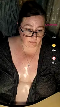 Živý XXX chat Iceprincess2bad4u
