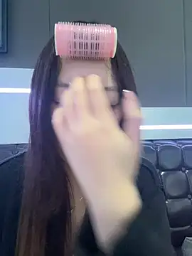 צ'אט XXX בשידור חי של YY-1-1-1