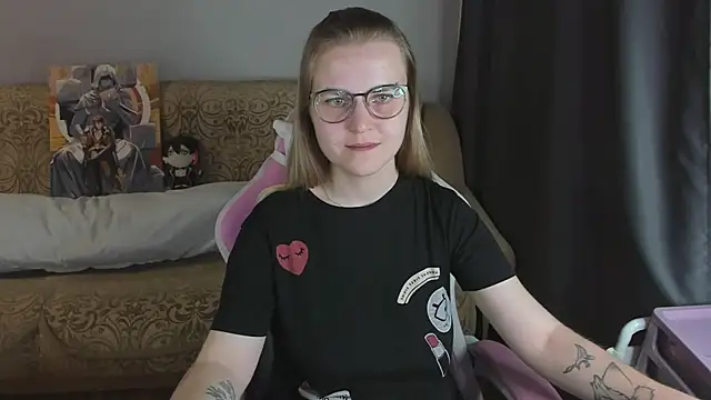 XXX chat uživo modela MissBrightShine