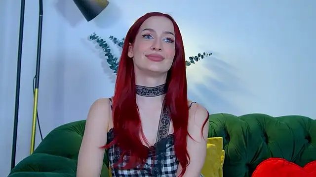 MarieKarma Adlı Modelin Canlı XXX Sohbeti