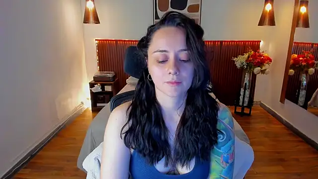 KatherineBond's Live XXX Chat