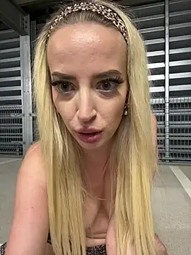 Katharina_Wagner Webcam Show