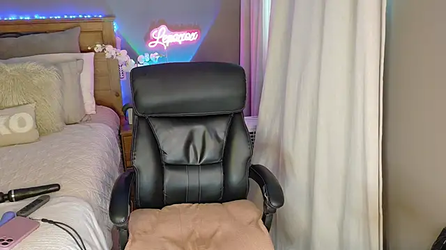 Chat XXX en directo de Lenaxox