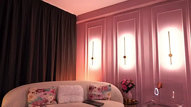 دردشة Red_Kim الجنسية المباشرة