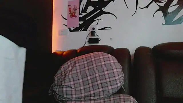 Czat XXX na żywo – Chris__Jones