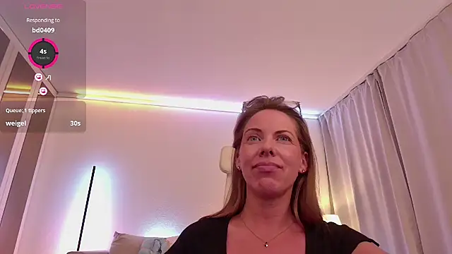 Chatroom XXX en direct de Nova-Lee