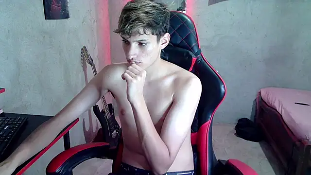Pablito_Junior11's Live XXX Chat