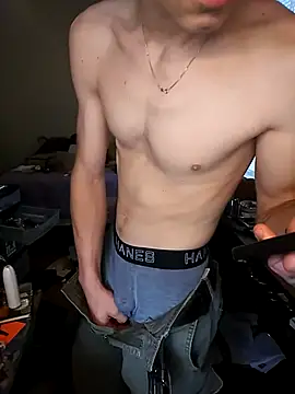 XanderOzzz Chat XXX in diretta
