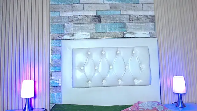 Chat XXX ao vivo de taylor_hs1