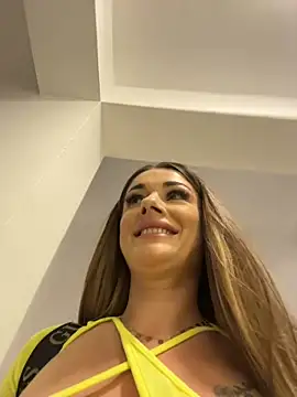 IsabellaEtthan's Live XXX Chat