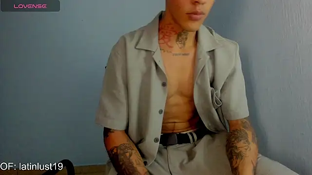 Savajelustn Live XXX chat