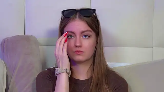 Chat XXX ao vivo de SofiaSarvains