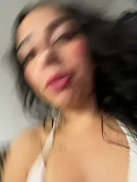 sweetbrunette22 Webcam show