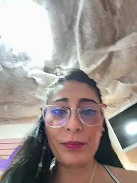 IsabellaMariet – Naživo XXX chat