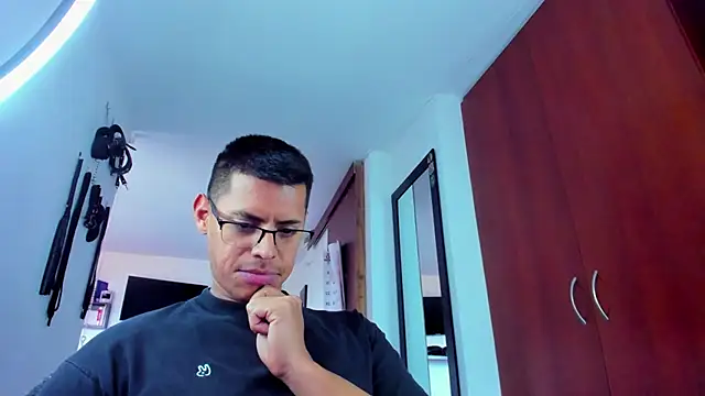 Онлайн чат XXX _John_Boy_