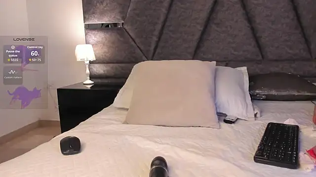 Cleopattra Live XXX Chat