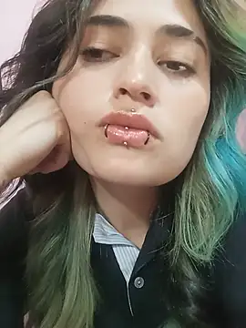 Belle-Eva Chat XXX in diretta
