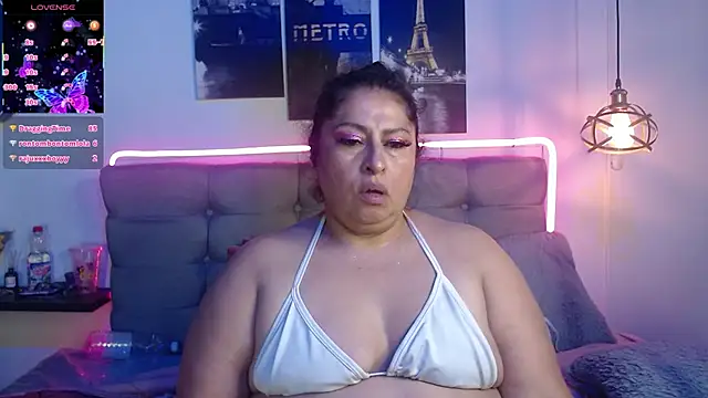 Chat XXX ao vivo de Keyla01_