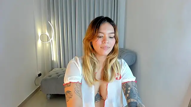 Adria_ross Chat XXX live