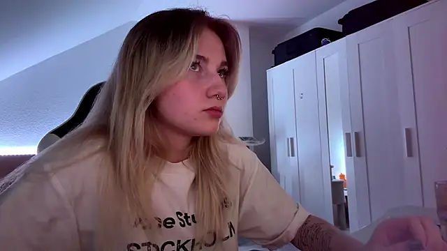 Chat XXX en directo de tutsiecutie