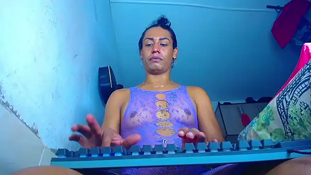 Ts_veryhot Adlı Modelin Web Kamerası Şovu