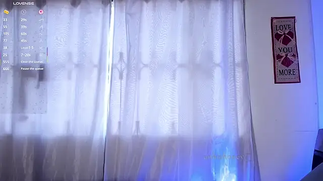 anhiahoney02's Live XXX Chat