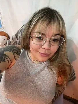 Lindalatina2001 – Live XXX-chat