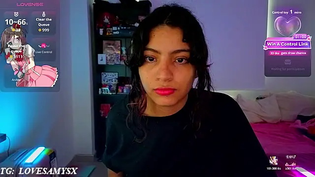 Lovelyamyy's Live XXX Chat