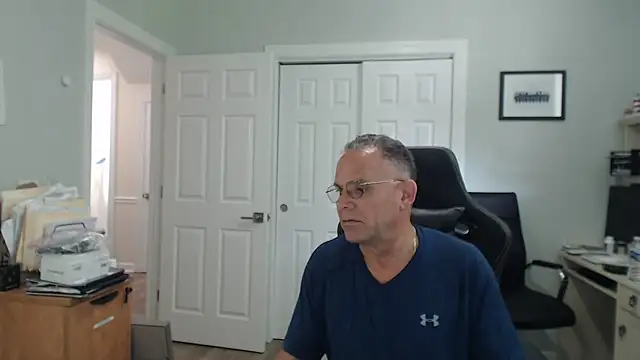 Živý XXX chat twopeopleinlove