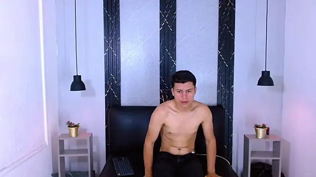 Chat XXX ao vivo de Ethan_Brooks_
