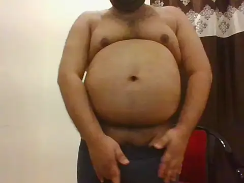 הופעת וובקאם של Adrian_Charms
